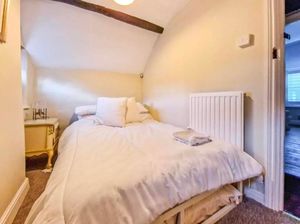 Photo 10- click for photo gallery